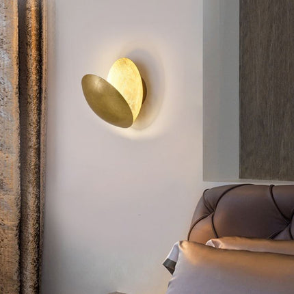 Elegant Lunar Eclipse Wall Lamp