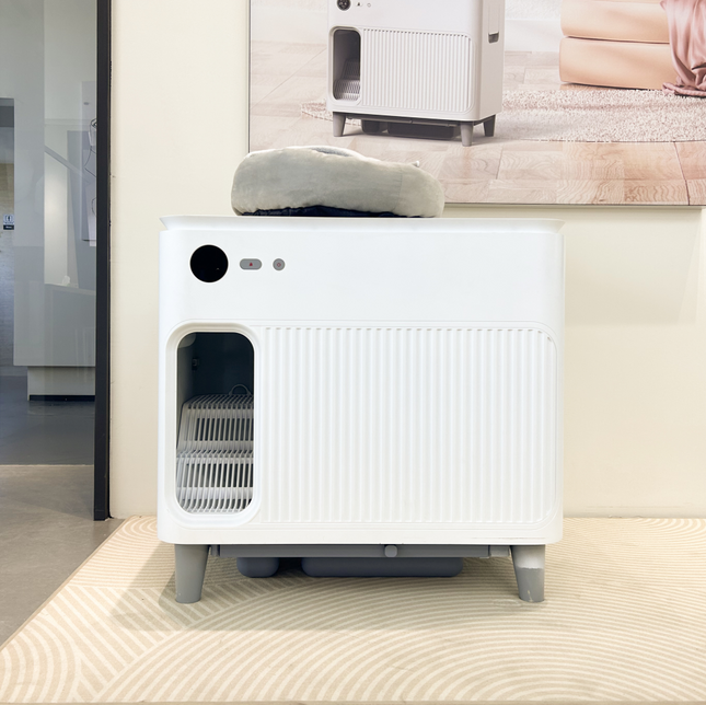 Automatic Self-Cleaning Premier Pet Litter Box