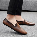 Brown / 38