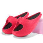 Red / M (suitable EU38-40)