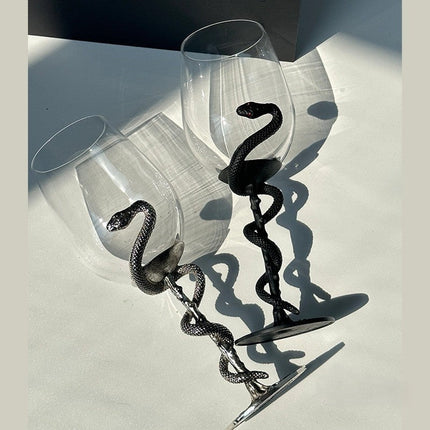 Black Snake Sculpted Wine Glass