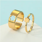 Daisy / gold color