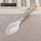 Show off white-16cm