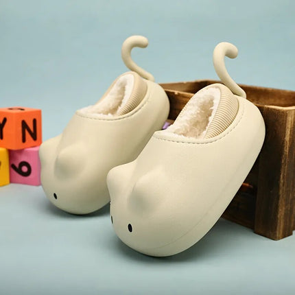 Cozy Cat Winter Kids Plush Shoe
