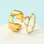 Mountain / gold color