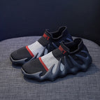 Black / 35