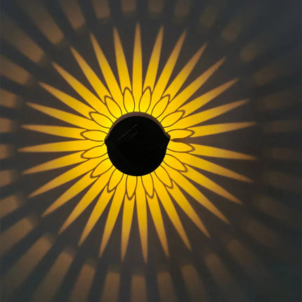Geometric Pattern Decorative Solar Garden Wall Light