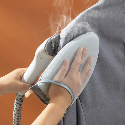 Heat Resistant Clothes Wrinkle Remover Steaming Glove