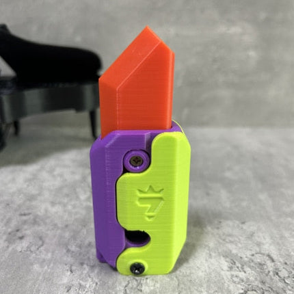 3D Printed Foldable Gravity Comb