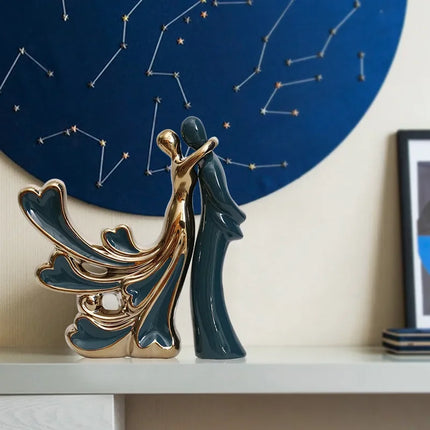 Romantic Couple Figurine Home Decor