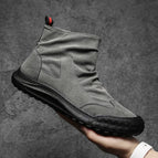 GRAY / 39