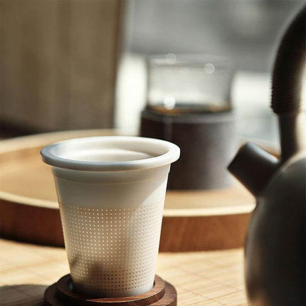 Creative Glass Tea Infuser with Wooden Lid