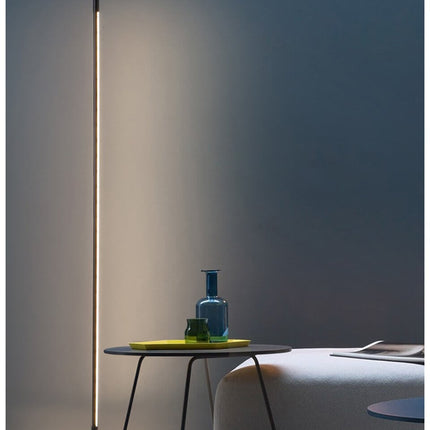 Elegant Vertical Atmospheric Floor Lamp