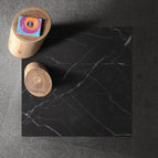 Black / 8 Pieces