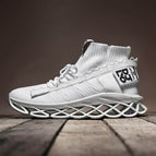 White / 7
