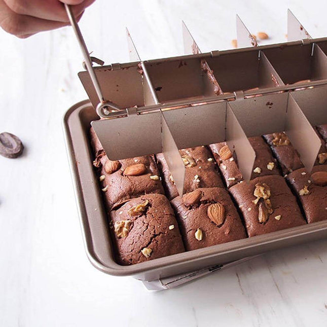 18 Cavity Non-Stick Professional Cake Mold
