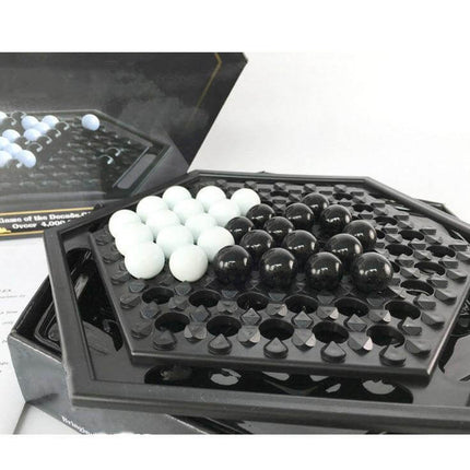 2 Players Push Chess Strategy Game