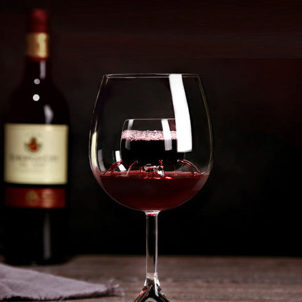 Creative Fountain Wine Glass