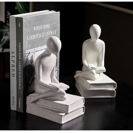 Nordic Abstract Thinker Resin Statue Sculpture