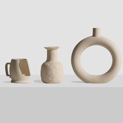 Nordic Art Elegant Flower Ceramic Vase