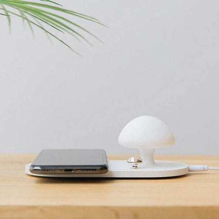 Mushroom USB Wireless Charging Night Light