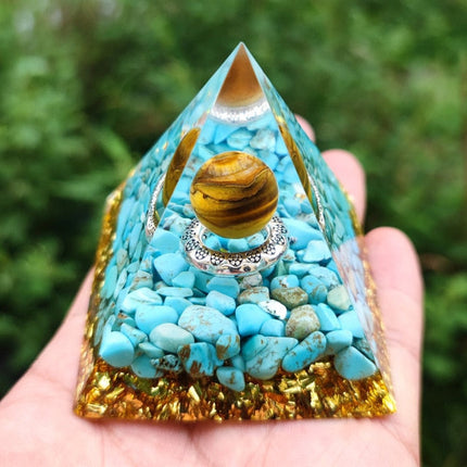 Creative Natural Crystal Universe Energy Pyramid