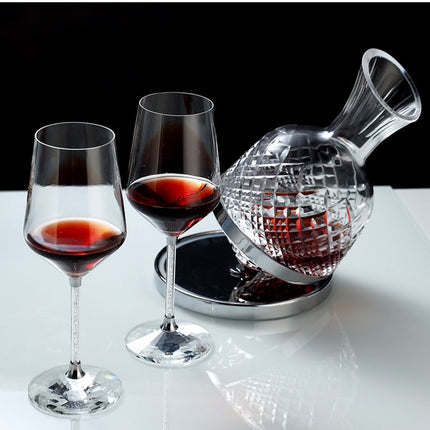 Elegant Crystal Spinning Glass Wine Decanter