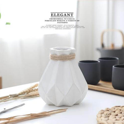 Modern Europe Brief Matt Diamond Porcelain Ceramic Vase
