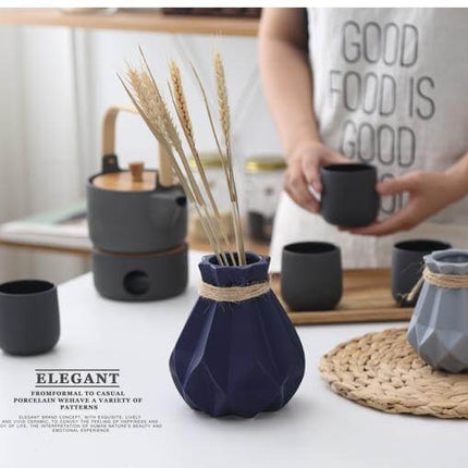 Modern Europe Brief Matt Diamond Porcelain Ceramic Vase