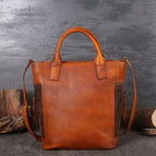 Brown / 24.5 x 28.5 x 14 cm
