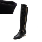 Black / 4