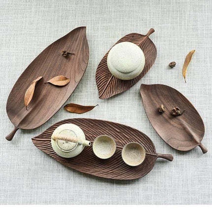 Walnut Snack Tray Leaf Plates