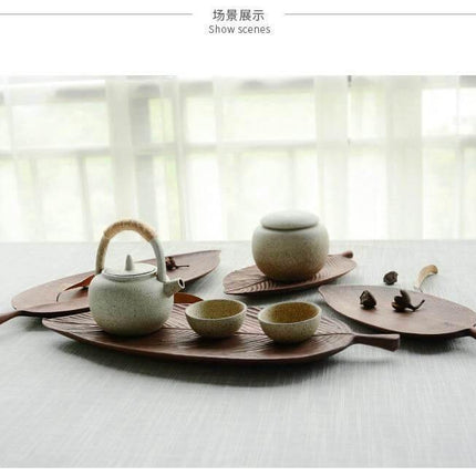 Walnut Snack Tray Leaf Plates