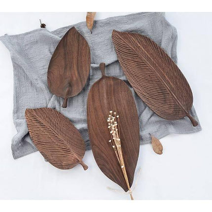 Walnut Snack Tray Leaf Plates